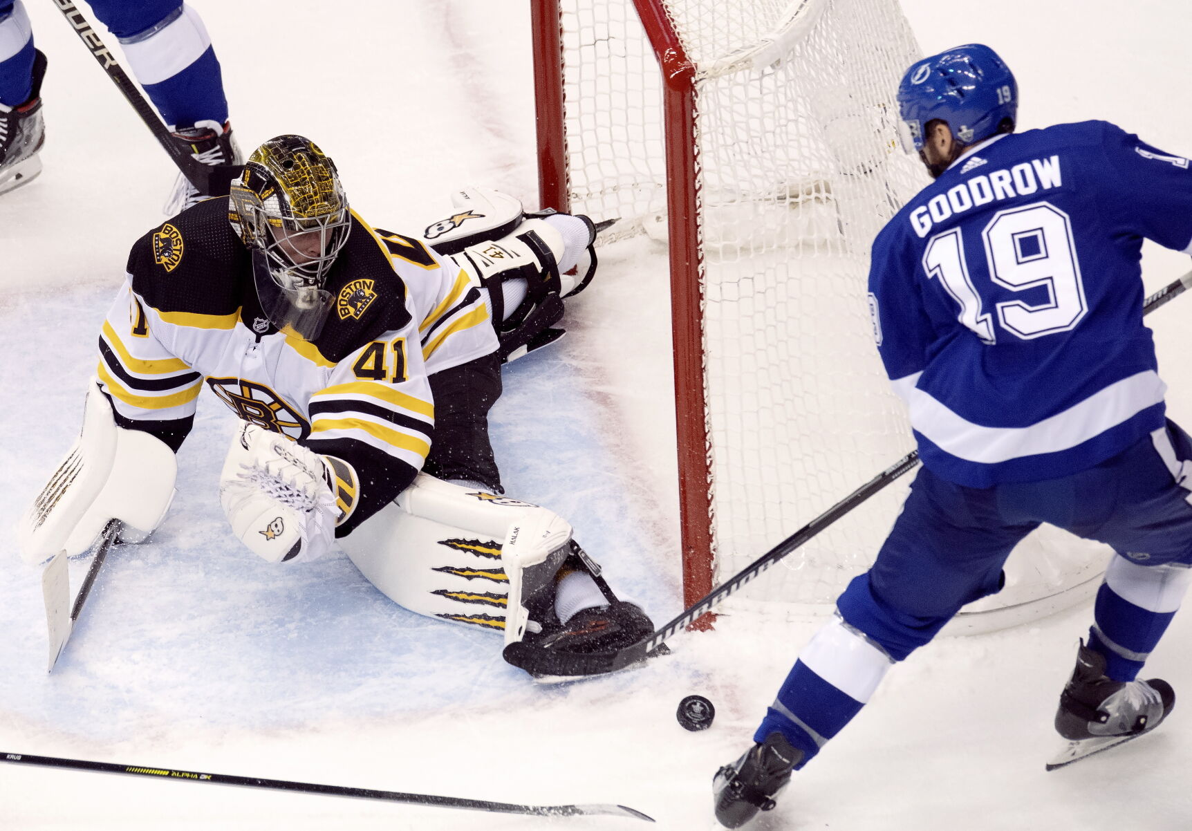 Phil Stacey column: Halak continues to silence his doubters